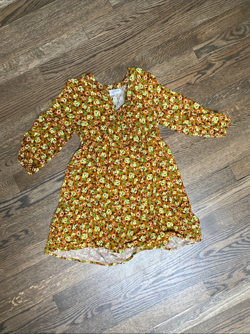 Zara Girls' acorn colored Floral Long-Sleeve Smocked Dress sz 7